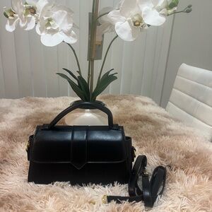 Elegant Black Handbag